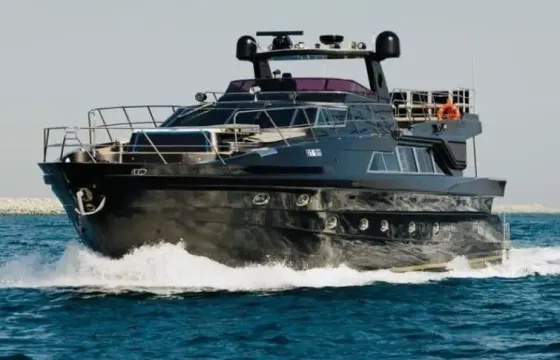Majesty Yacht with Jacuzzi - 60 Person Party and Business Trip in Dubai