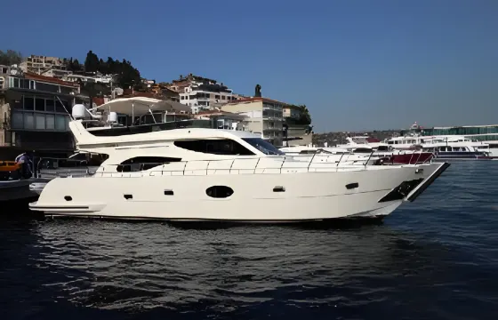 Luxury VİP Yacht Bosphorus Cruise for 12 Guests