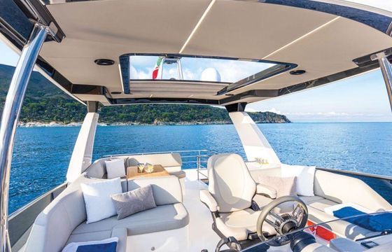 Absolute Navetta 52 Luxury Yacht in Sarasota, Florida