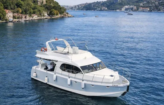 Private Motor Yacht Charter for 10 Guests