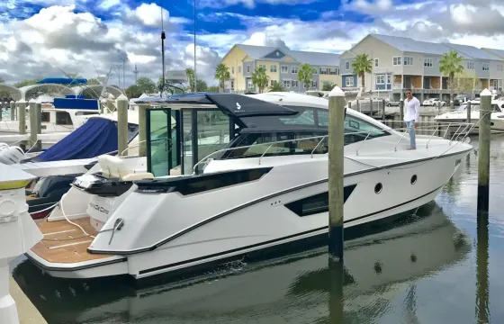Luxury Beneteau Gran Turismo 46 Yacht Charter in Tampa, Florida