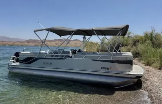 2025 Avalon Venture Tri toon 25