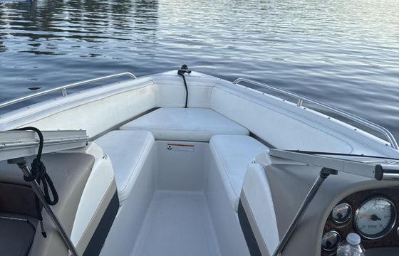 Boat Rental for 6 people on Lake Coeur d'Alene