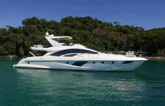 Luxury 75ft Intermarine Mega Yacht in Angra dos Reis