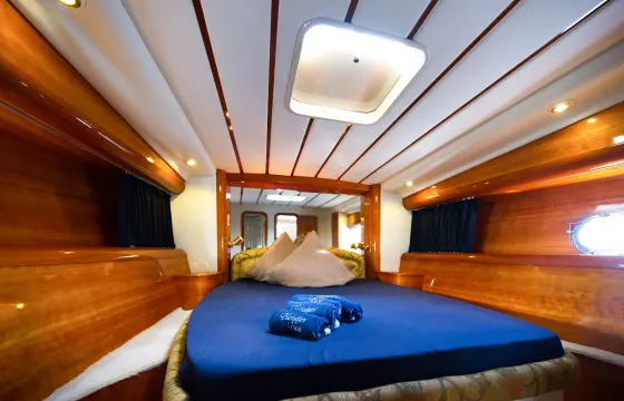 Charter 47' Alfamarine Motor Yacht in Amalfi, Italy