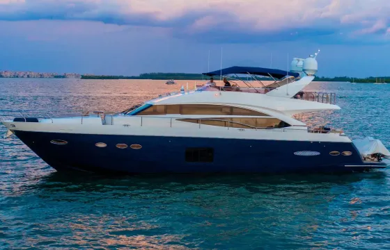 Ultimate Luxury Aboard an 80ft Princess Yacht – Cruise in Style & Comfort!