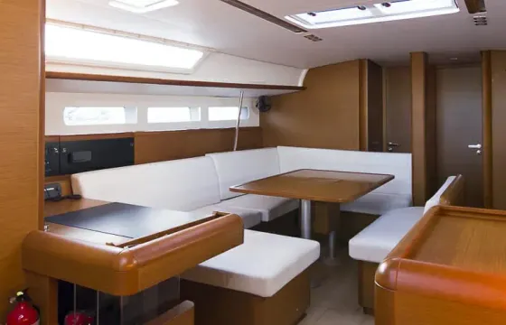 Cruise onboard 52' Jeanneau Cruising Monohull in Arona, Canary