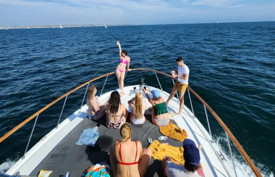 Huge Bow Cushion! Bar Deck, Stabilizers - 50ft Motor Yacht in Marina del Rey