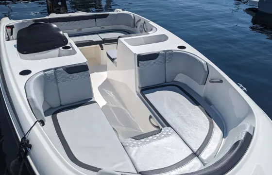 The Perfect Boat To Enjoy Lake Union