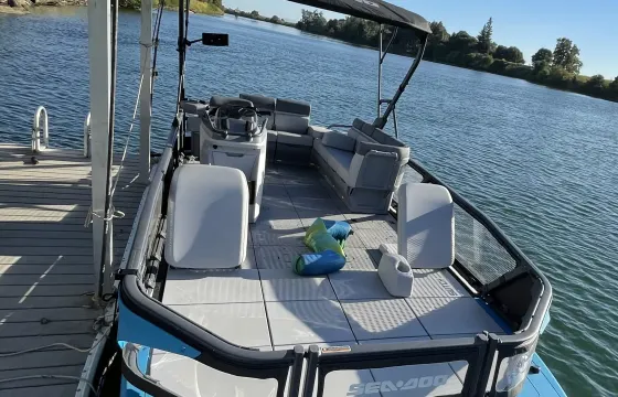 Sea Doo Switch Pontoon Boat 21ft, Berryessa