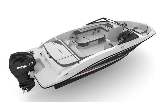 Bowrider rental in Trogir