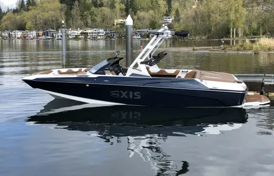 Axis A22 WakeSurf Boat North Seattle, WA (Lake Stevens/Everett/Seattle)