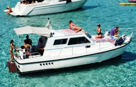 Discover La Maddalena by Private Boat with Local Skipper