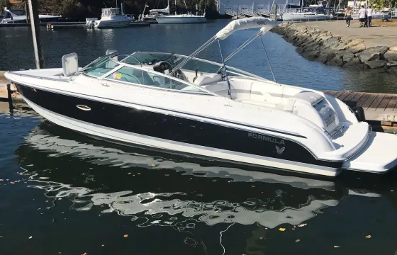 Sit Back, Relax and Enjoy on a Formula 260 SS!!!