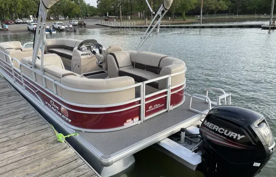 2018 Sun Tracker Party Barge 24 DLX Pontoon Boat | Lake Grapevine |