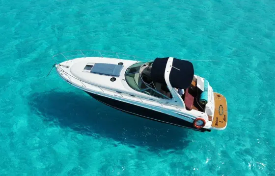 SeaRay 40 Cancun with snorkel