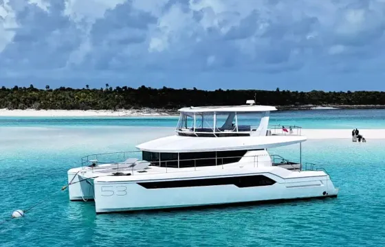 53' Leopard Power Catamaran – Private Bahamas Day Charter