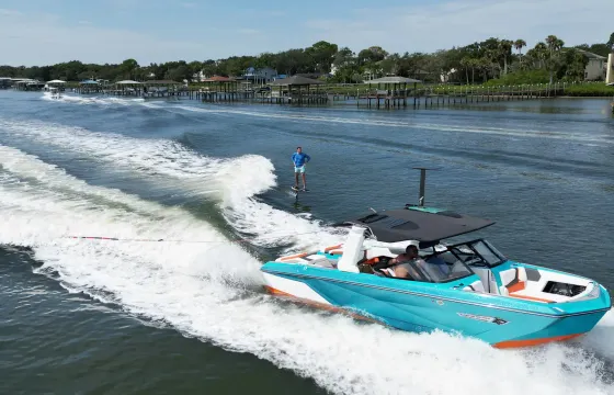 New Smyrna Beach Premiere Wakeboat Concierge