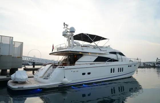 Elegant White Diamond 80ft Fairline | Captain Included | Up to 30 Guests