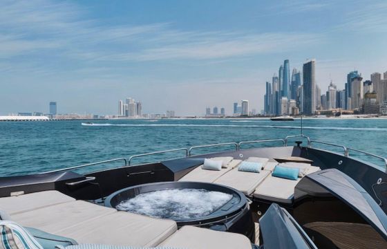 LUXURY 108FT BLACK PREDATOR MEGA YACHT WITH JACUZZI IN DUBAI