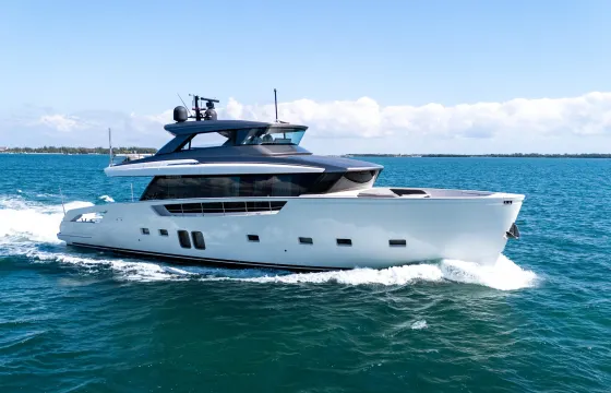 Sanlorenzo 76SX – Italian Luxury in Fort Lauderdale & Miami