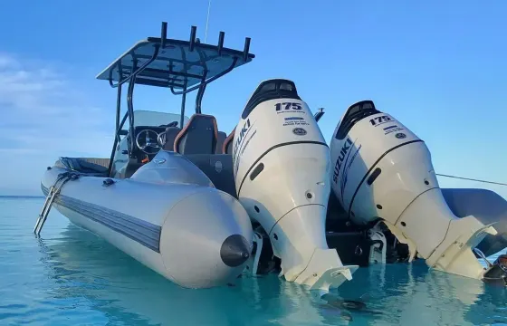 Boating Adventure's - Snorkeling, Swimming Pigs, Beach Bar - 28ft Hysucat Boat!