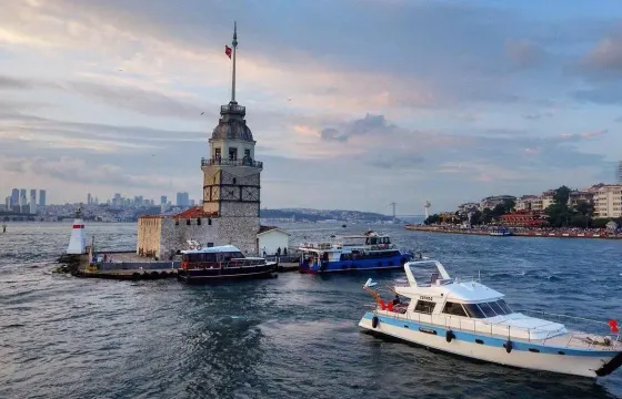 Sail Istanbul Bosphorus Blue Waters - for 12 guests