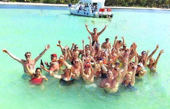 BOOK NOW 🏆 5-Star Private Luxury Yacht: All-Inclusive Captain & Crew