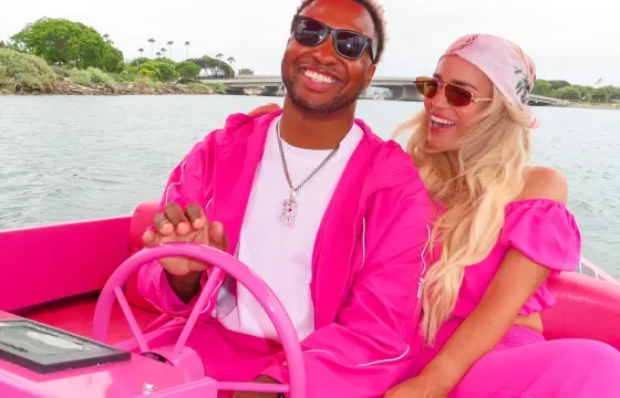 Pretty in Pink Electric Boat Rental in San Diego (Seats 10 • No Captain Needed)