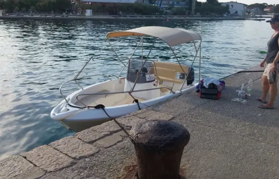 Sessa Key Largo 17 Deck Boat rental in island Ugljan