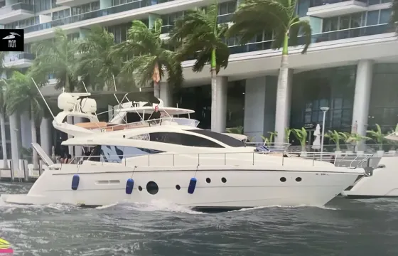 60’ Luxury Yacht Antares | 13 Guests | Party, Sandbar & VIP Miami