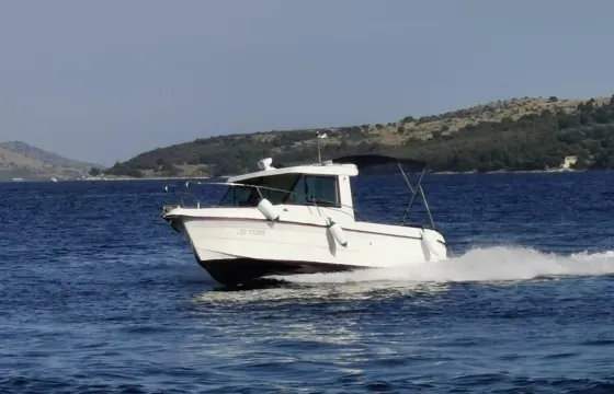 Rent Sas Vektor 700 Motor Yacht In Zadar, Croatia!