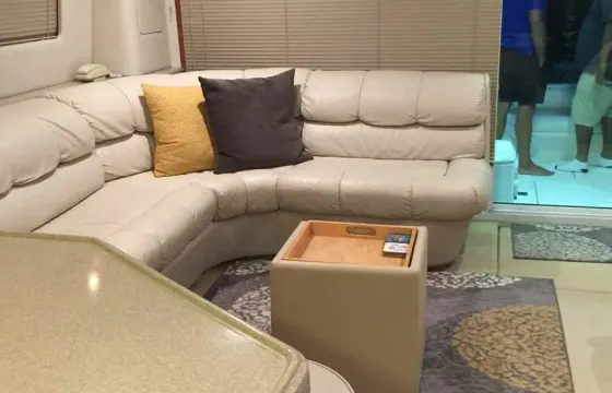 Charter this Amazing 55ft Sea Ray up to 21 People GREAT SUMMER DEAL