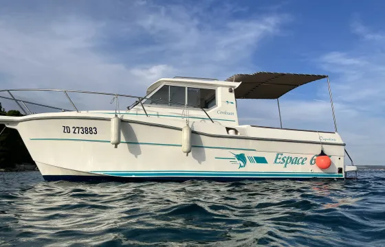 Sea Adventures with Ocqueteau Espace 685 Motor Yacht in Zadar, Croatia