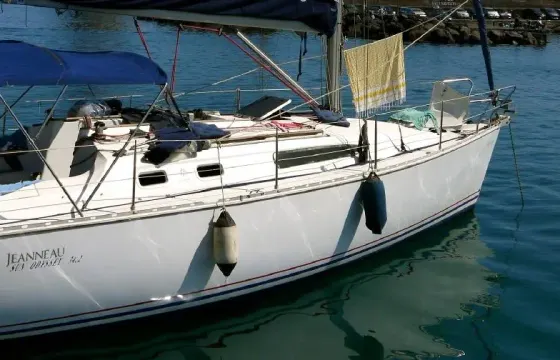 Sailboat Tours and Charter in Catania