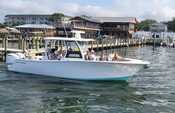 2023 Sportsman 31' Center Console for fishing and fun trips in Destin