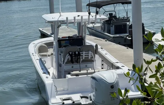 Restaurant/Bar Cruising - 2025 Sportsman 232 open