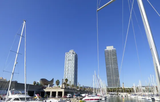 Sail & Breakfast 10am to 12am in Barcelona