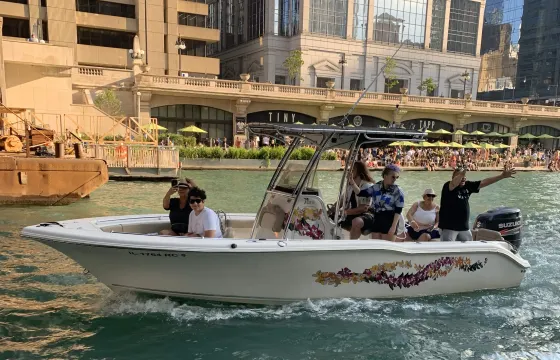 Tiki Themed 24' Key West Boat with Captain & Beverage Package | Chicago