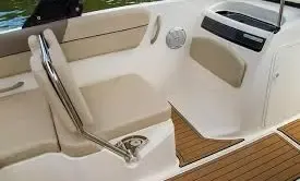 18'4" Premium Bayliner VR4 (6 people) Lake Tahoe!