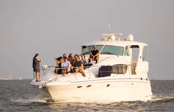 52ft Sea Ray Yacht Charter in St. Petersburg Florida