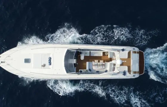 Leopard 23 Sport motor yacht for rent in Positano, Amalfi, Capri and Sorrento.