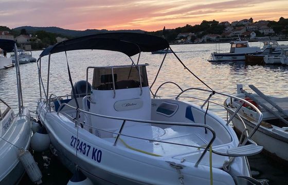 Brand New Bluline 21' Center Console for up to 8 persons in Lumbarda, Croatia