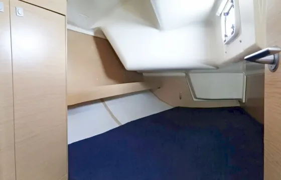 Charter 41ft "Gordon" Elan 410 Sailing monohull In Nettuno, Italy
