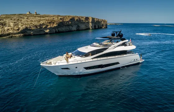 Sunseeker 86 Yacht Charter in Portomaso Marina, Saint Julian's, Malta