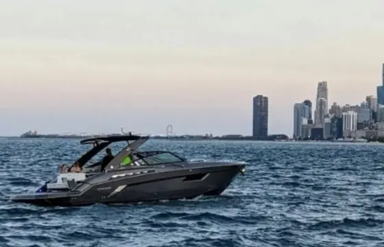 Summertime Chi Vibes - Soak up the Sun in Style! 34' Cruisers South Beach Yacht