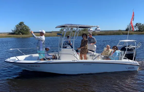 Discover Coastal Beauty with the Boston Whaler 200 Dauntless