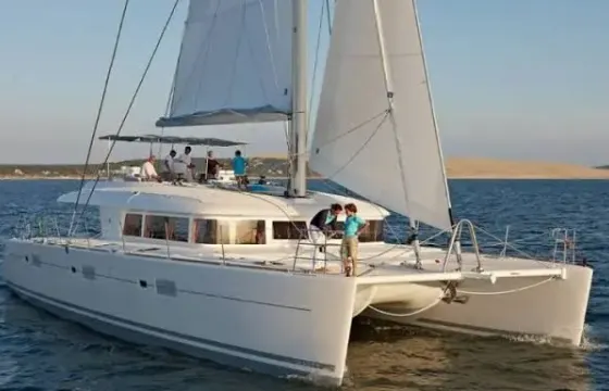 Lagoon 62’ 2019 - Day Charter to el Cielo Cozumel with all inclusive.