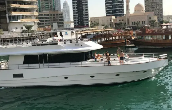 Charter 85'  Power Mega Yacht In Dubai, UAE