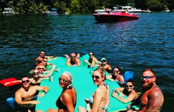 The best boats to be on, are someone else’s ;) Pontoon Rental on Morse Resevoir